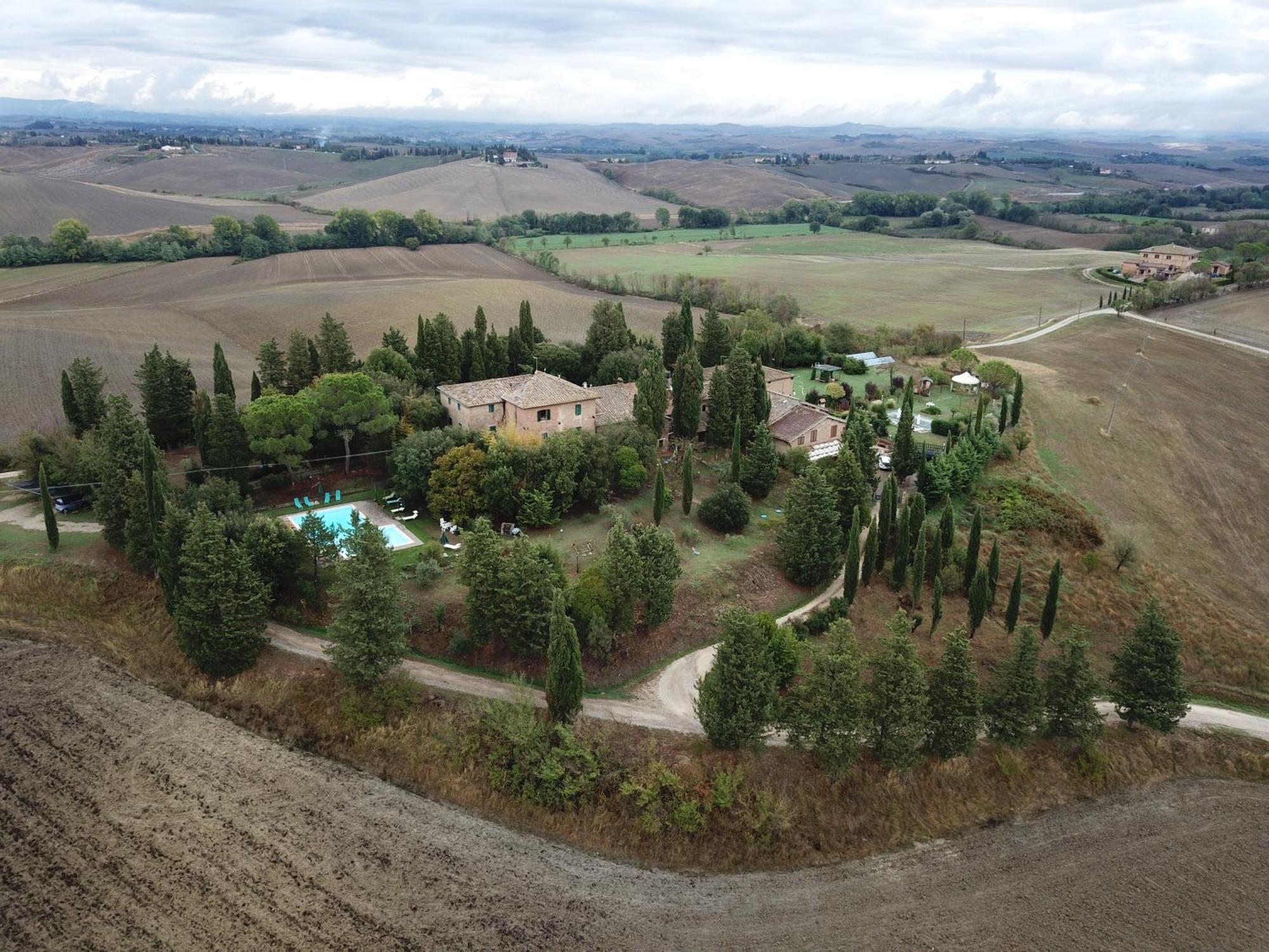 Agriturismo La Torre Di Monsindoli Siena Eksteriør bilde