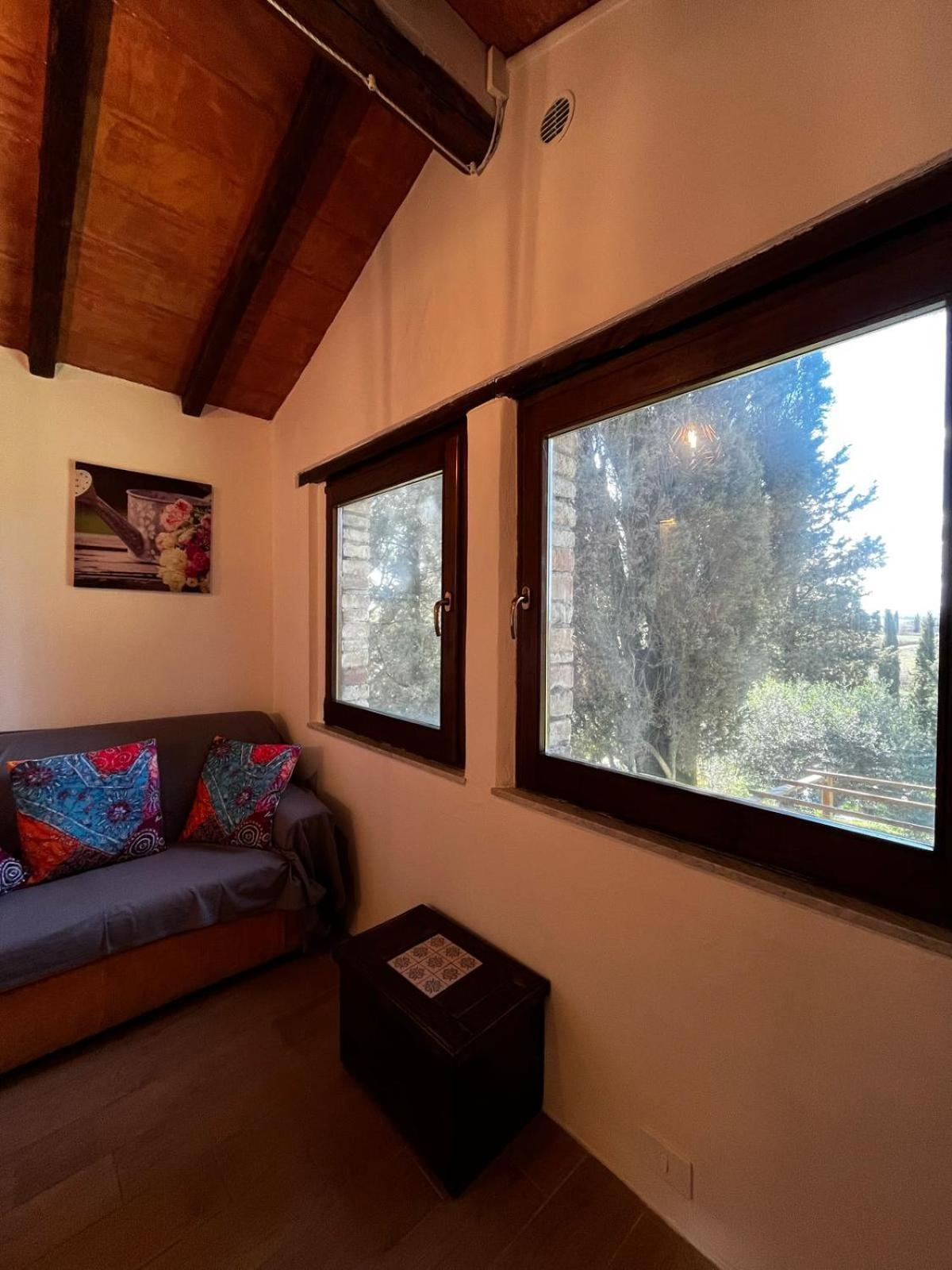 Agriturismo La Torre Di Monsindoli Siena Eksteriør bilde