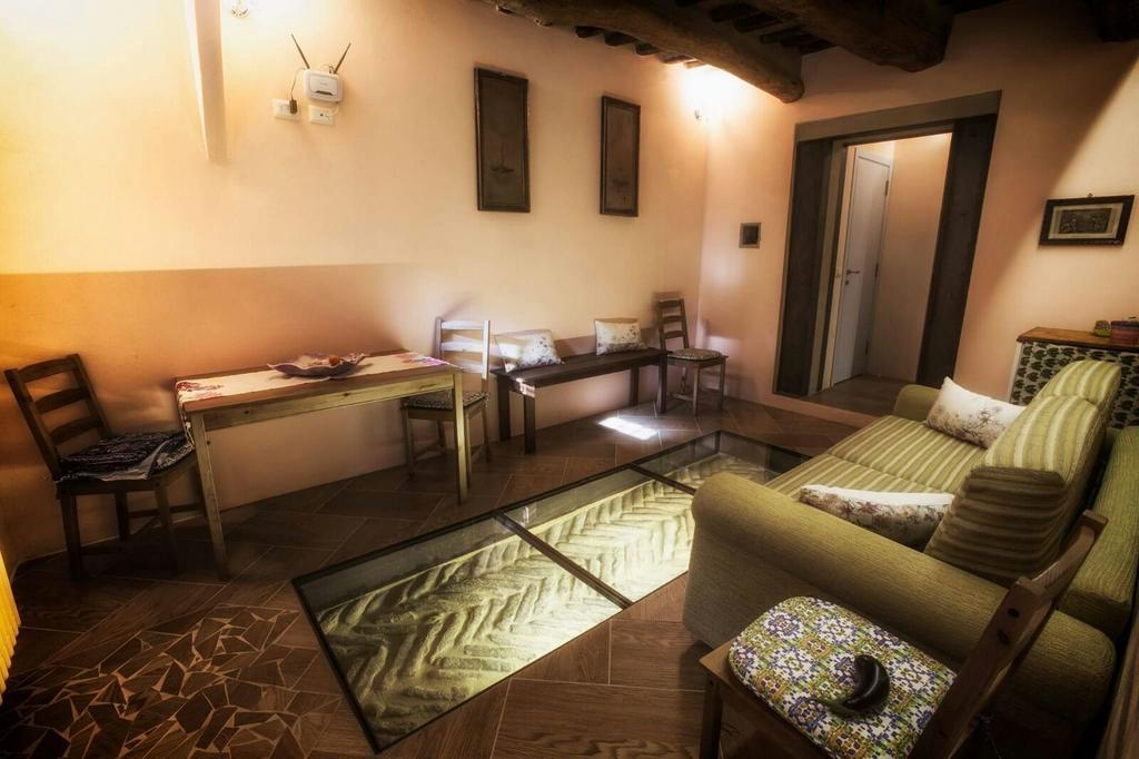Agriturismo La Torre Di Monsindoli Siena Eksteriør bilde